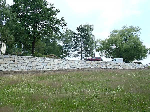 Steinmauer 23